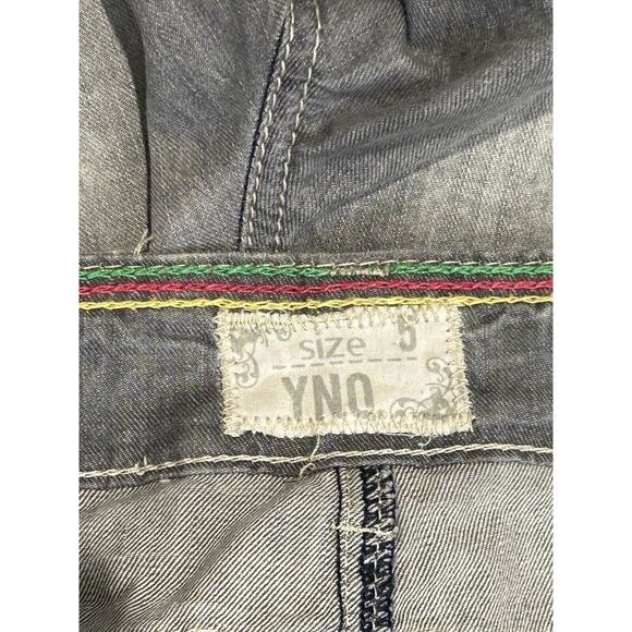 YNO Women's size 5 Shorts - Picture 4 of 4